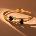 Bracelet Jonc Cœurs Noirs – Acier inoxydable doré