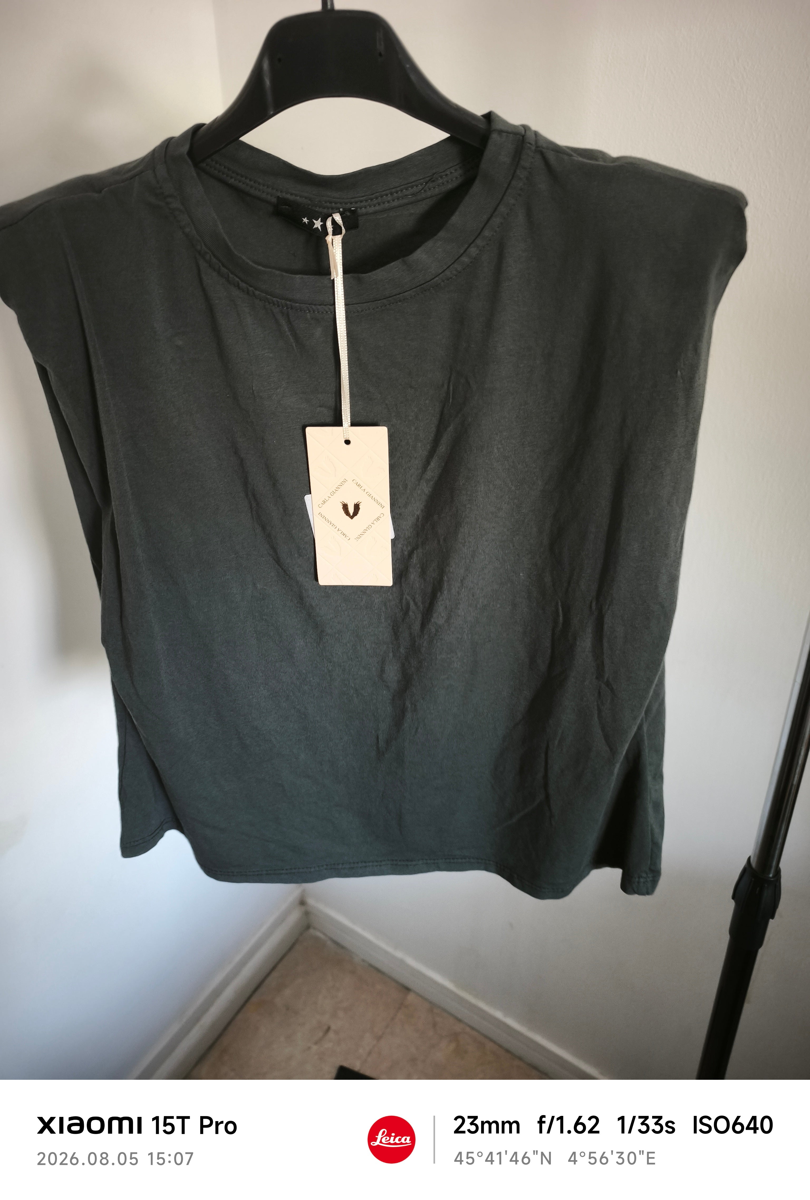Top unis 💯 coton épaulette